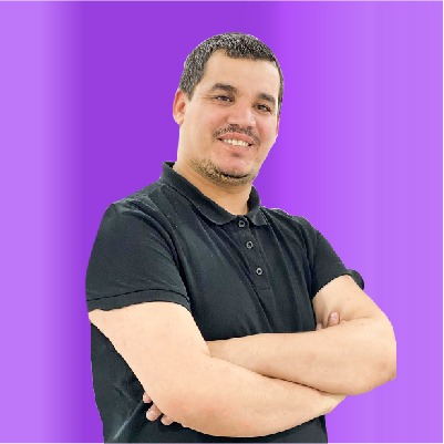 الأستاذ حيقون أسامة image